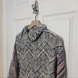 ✧･ﾟaztec patterned poncho